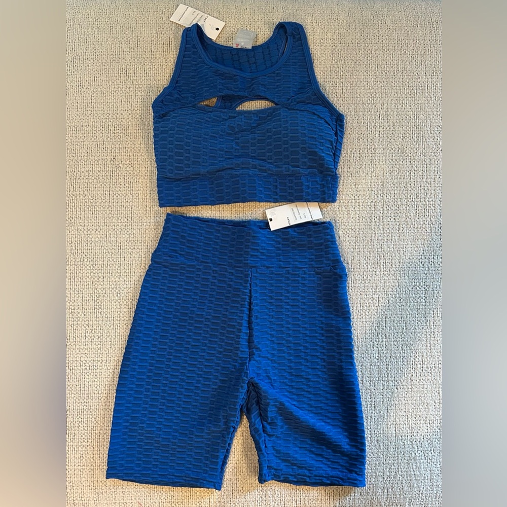 Fashion Nova/Blue Textured Scrunch Butt And Sports Bra Set-Size Small NWT💙 - Picture 6 of 8